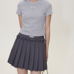 A-line college style short skirt